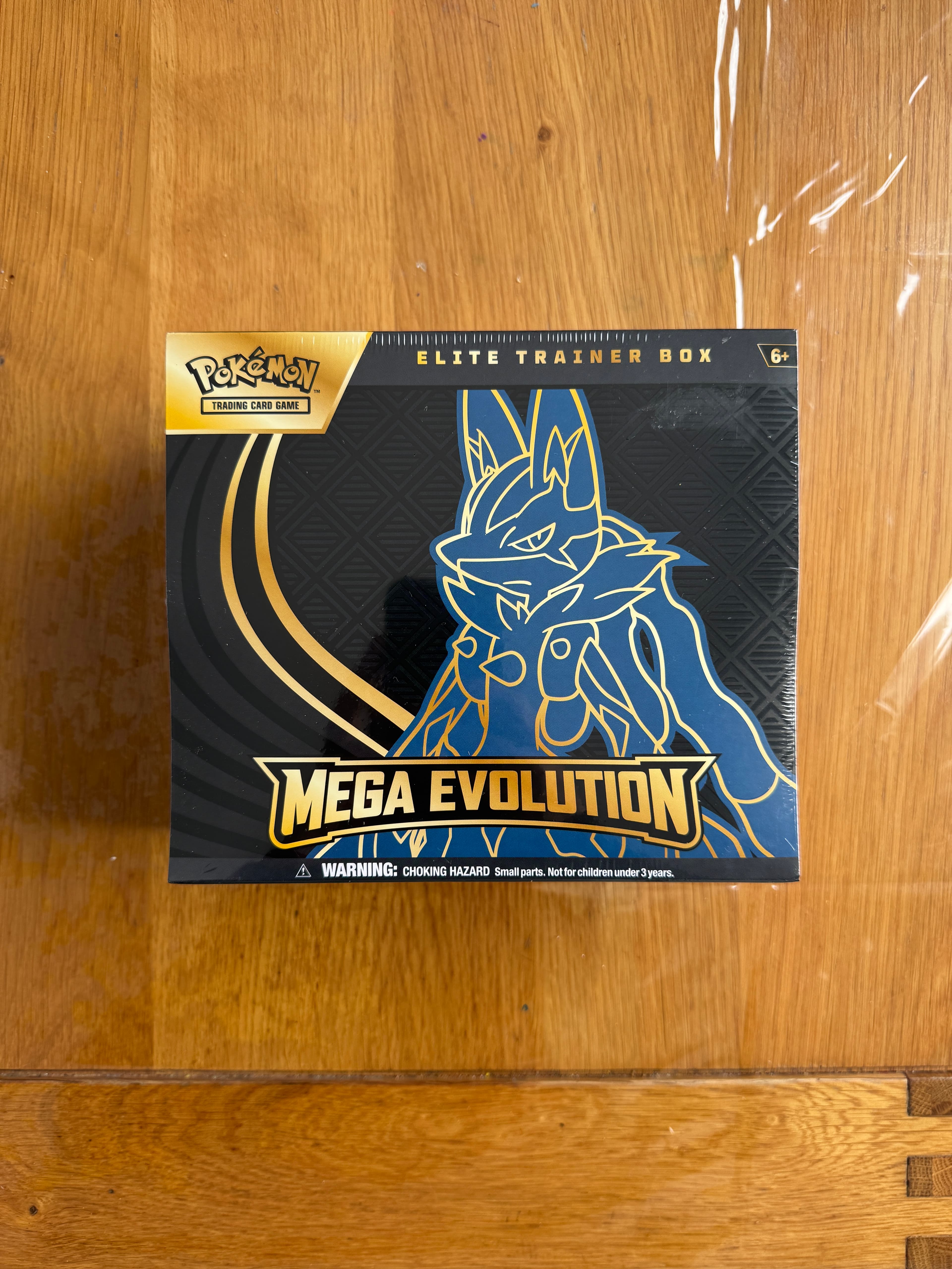 Mega Evolution Lucario Elite Trainer Box